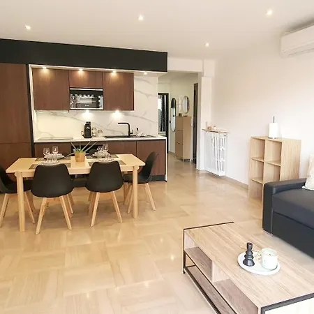 Apartmán Beautiful 2 Bedroom With A View Antibes