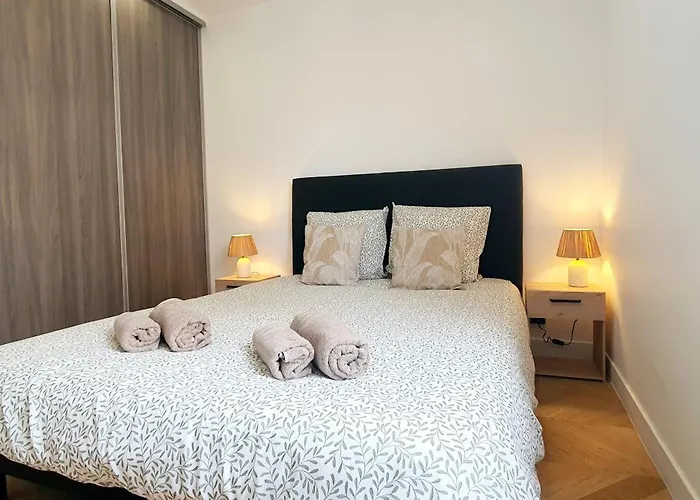 Beautiful 2 Bedroom With A View Apartamento